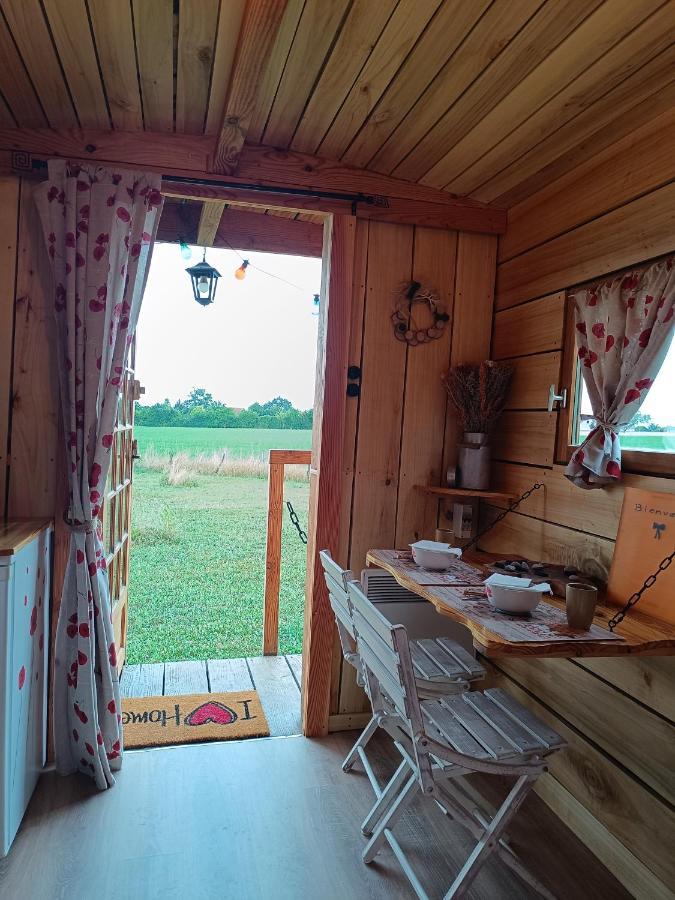 Camping Roulotte O Reves Atypiques *